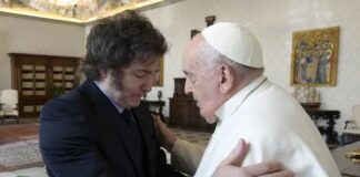 Milei inicia nueva etapa con el papa en el Vaticano tras «reconsiderar algunas posiciones»