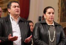 «Hoy es un día menos para tener a Juan Orlando con nosotros», declara Ana García de Hernández en el quinto día de juicio contra su esposo