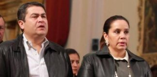 «Hoy es un día menos para tener a Juan Orlando con nosotros», declara Ana García de Hernández en el quinto día de juicio contra su esposo