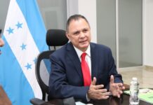 Vicecanciller Antonio García desea que JOH no se declare culpable para que se revele nombres de políticos implicados