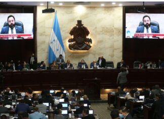 Luis Redondo convoca al pleno para mañana martes a las 3:00 PM