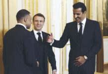 Kylian Mbappé asiste a la cena de gala que Macron ofrece al emir de Qatar