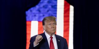 Donald Trump gana las elecciones de Carolina del Sur por un amplio margen sobre Nikki Haley