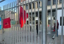 Continúa el paro en la SEDH quienes esperan llegar a un acuerdo con la nuevas autoridades