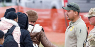 «Te va a parar la policía. Vuelve a México»: Texas aviva el miedo a la detención