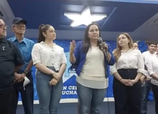 Ana García oficializa su precandidatura presidencial por el Partido Nacional