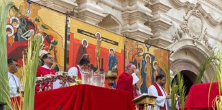 La Iglesia Católica llama a evitar extremos en el Domingo de Ramos