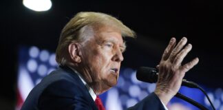 La retórica antiinmigrante de Donald Trump no disuade a algunos latinos de votar por él