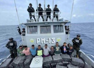 La Fuerza Naval de El Salvador incauta 1.8 toneladas de cocaína valorada en 37 millones de dólares
