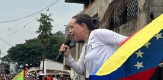 María Corina Machado se niega a que la sustituyan como candidata para las presidenciales