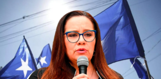 Exprimera dama Ana García de Hernández anuncia que buscará una precandidatura presidencial por el Partido Nacional