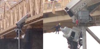 Dramático rescate en Estados Unidos: un camión quedó colgando de un puente