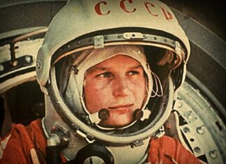 Rusia honra a Gagarin, el primer astronauta, al cumplirse 90 años de su nacimiento