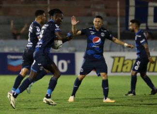Motagua alcanza un momentáneo liderato del fútbol de Honduras al empatar con Victoria