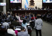 Aprueban reforma para evitar discriminación laboral a mayores de 35 años