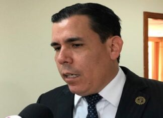 Abogado Rafael Canales: «Debe responsabilizarse a quienes tomaron malas decisiones en destitución de cuatro magistrados de la CSJ»