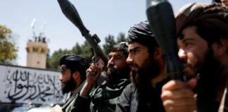 El Gobierno de los talibanes restringirá el uso de Facebook en Afganistán