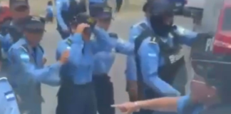 Comandante Policial amonestó enérgicamente a subalterno por disparar su arma en desalojo de la CA-5