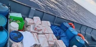 Honduras decomisa 2.760 paquetes de cocaína en dos embarcaciones en el Caribe