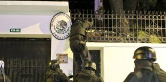 México suspende relación con Ecuador tras irrupción en embajada para capturar a Jorge Glas