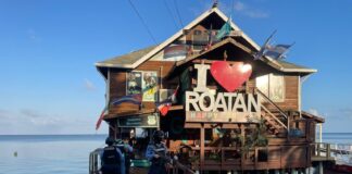 ¡Horror! Aseguran hotel y restaurante donde la red de pornografía y trata «Delta Teams», abusaba de sus víctimas en Roatán