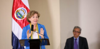 Alice Shackelford hace un llamado urgente al diálogo en el país y lamenta la negativa en relación con la renuncia de Salvador Nasralla