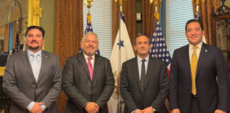 Delegados del gobierno se reúnen con asistente de Joe Biden y hablan de cooperación e inversión