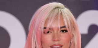 Karol G invita a 500 policías a sus dos conciertos en Bogotá