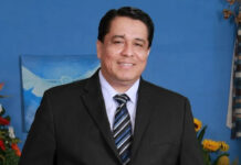 Pastor Roy Santos dice que «muchas decisiones que ha tomado el gobierno han sido equivocadas»