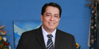 Pastor Roy Santos dice que «muchas decisiones que ha tomado el gobierno han sido equivocadas»