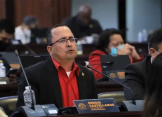 Diputado Sergio Castellanos reconoce haber votado a favor de la destitución de magistrados en el 2012