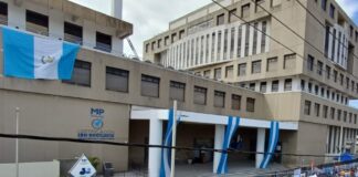 La Fiscalía de Guatemala pide retiro de inmunidad para extraditar a dos alcaldes a EE. UU.