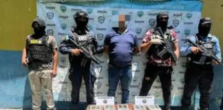 Decomisan cinco paquetes de cocaína en compartimento falso de vehículo en Olancho
