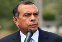 Expresidente Porfirio Lobo niega que apoyará a un precandidato nacionalista en las elecciones internas