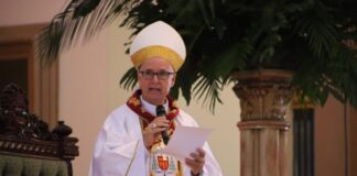 La violencia es una negación de Dios, dice arzobispo Nácher