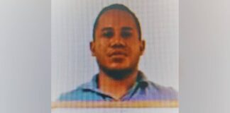 Condenan a jefe policial en Islas de la Bahía por tratos crueles