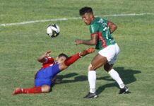 Marathón, del argentino Hernán Medina, vence al líder Olimpia y le da alcance en Honduras