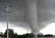 Tornados en Estados Unidos azotan parte de Nebraska y dejan tres heridos