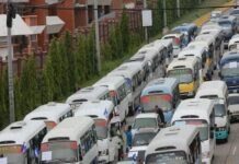 Transportistas amenazan con paro si el Gobierno no cumple con el pago del bono compensatorio