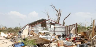 Al menos dos muertos por tornados en Luisiana y miles de suscriptores sin electricidad