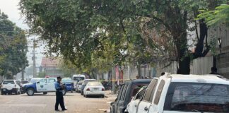 Sicarios vestidos de policías ejecutan a hombre que llevaban «enchachado» en SPS