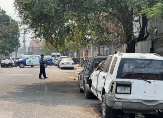 Sicarios vestidos de policías ejecutan a hombre que llevaban «enchachado» en SPS