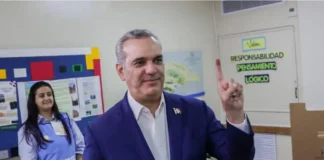 Luis Abinader mantiene ventaja en elecciones dominicanas con el 94,5 % de los votos escrutados