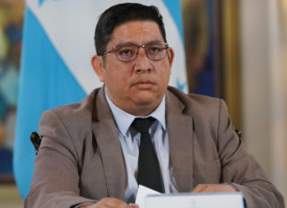 Ministro Erick Tejada: «En 27 meses se ha hecho muchísimo más que en los últimos 20 años, incluyendo el gobierno de Manuel Zelaya»