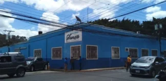 Exempleada denuncia a alto funcionario del SANAA por violación sexual y acoso laboral