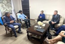 Embajadora Dogu y Fiscal General tratan temas de transparencia y corrupción