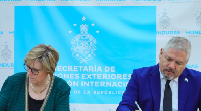 Estados Unidos y Honduras firman una alianza para combatir la violencia contra mujeres y niñas