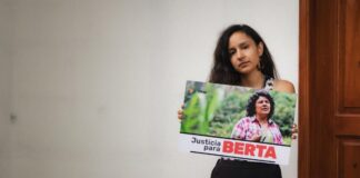 Hija de Berta Cáceres dice que hay un “plan” para liberar a los asesinos de su madre