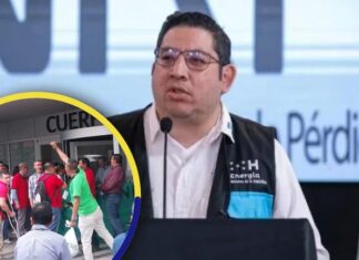 «Miguel Aguilar anda haciendo política sindical», dice ministro de Energía y condena amenazas de demanda estatal