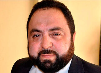 Luis Redondo defiende el bono del Día de la Madre, “son para que los diputados compren canastas”